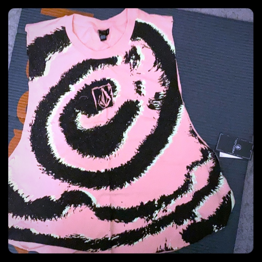 Volcom Muscle Cropped Tank